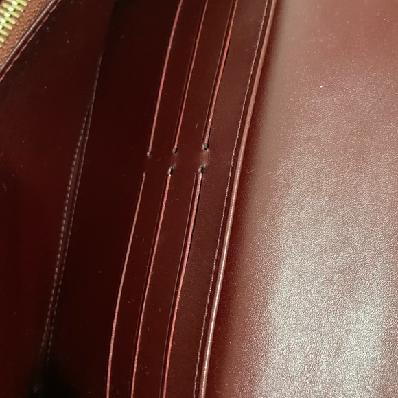 Pre-Loved Louis Vuitton Sarah Wallet - Picture 3 of 5